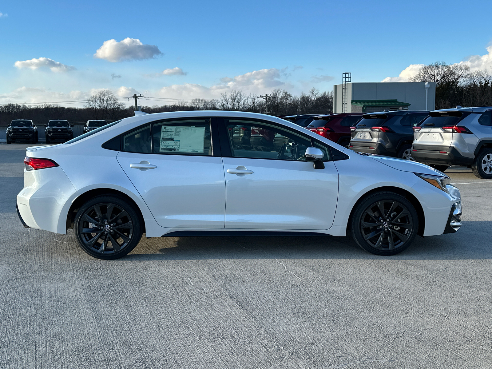 2025 Toyota Corolla Hybrid SE 2