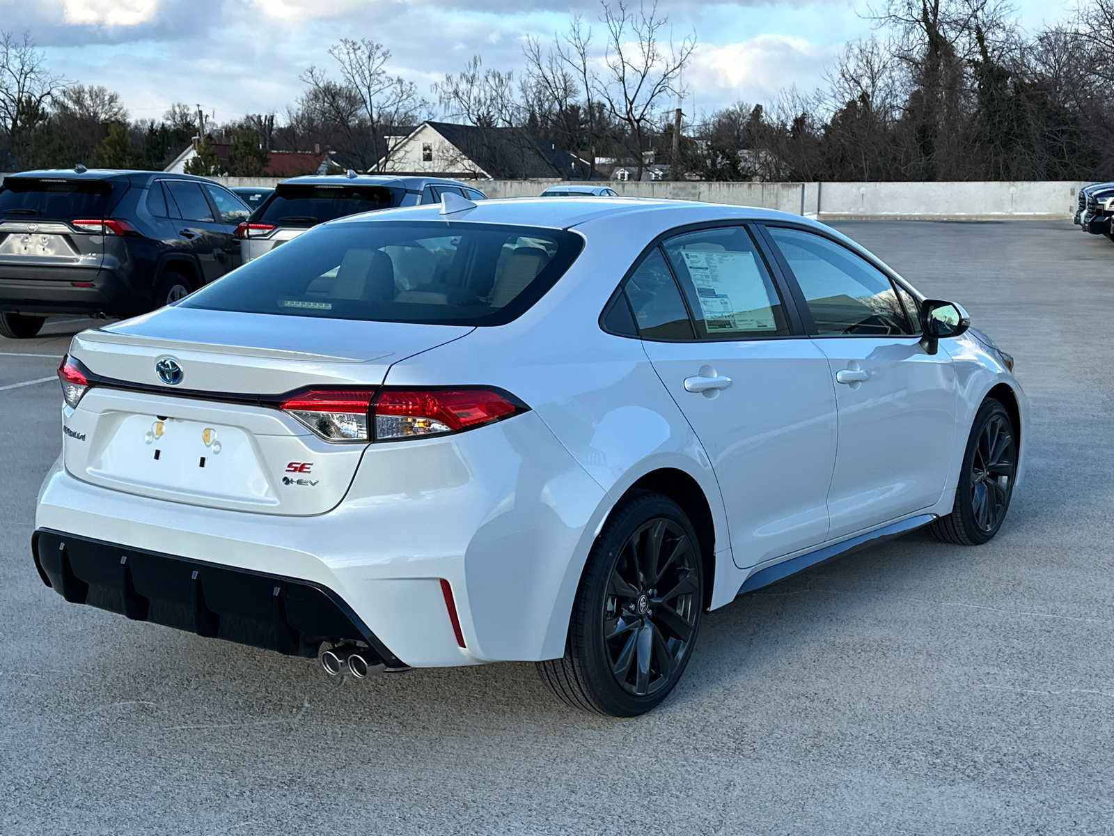 2025 Toyota Corolla Hybrid SE 3