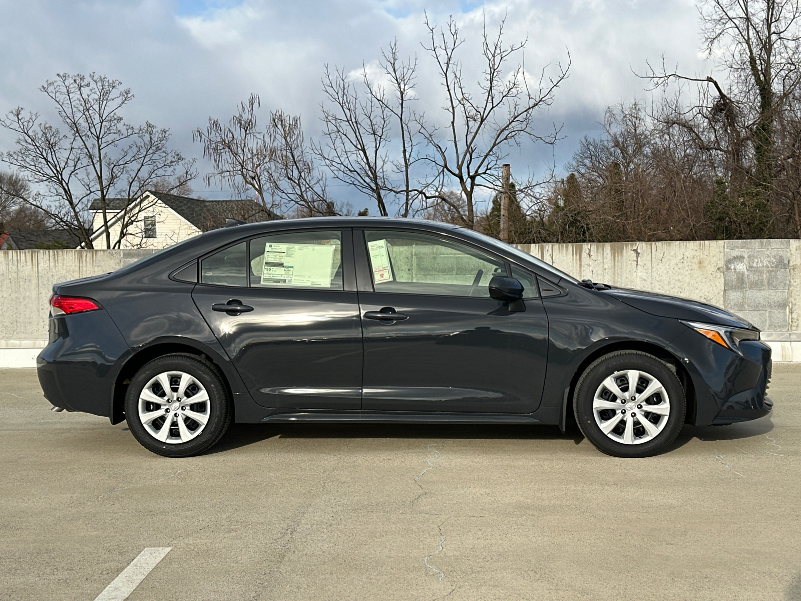 2025 Toyota Corolla Hybrid LE 2