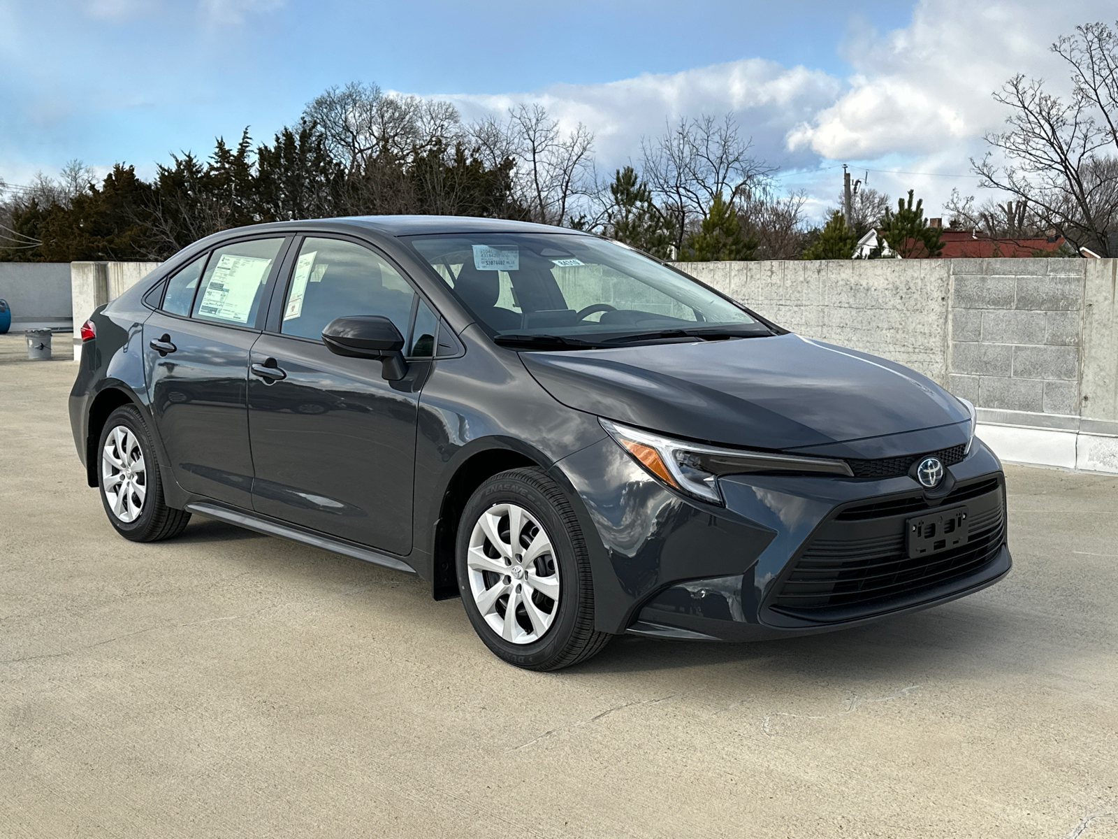 2025 Toyota Corolla Hybrid LE 28