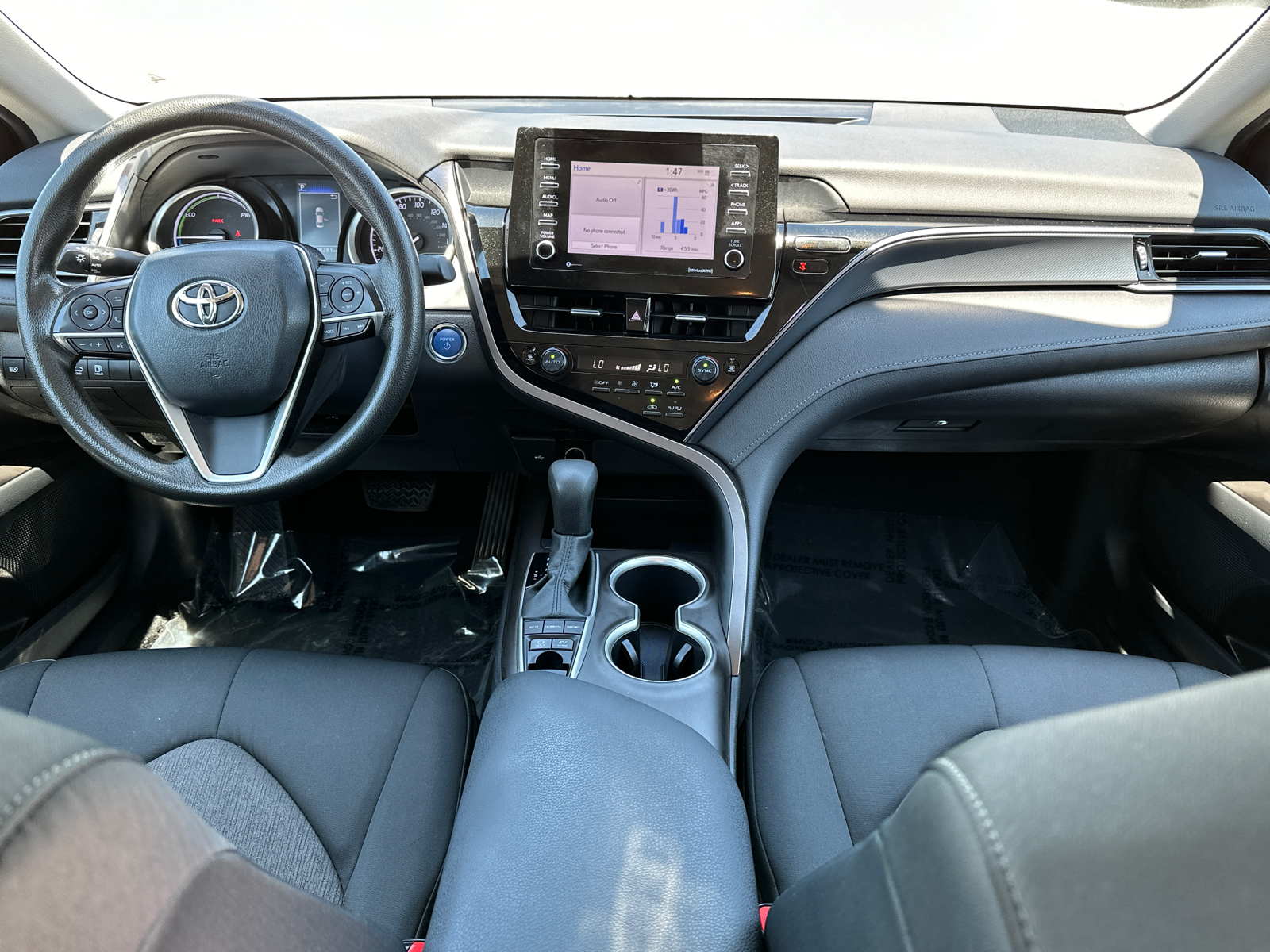 2021 Toyota Camry Hybrid LE 13