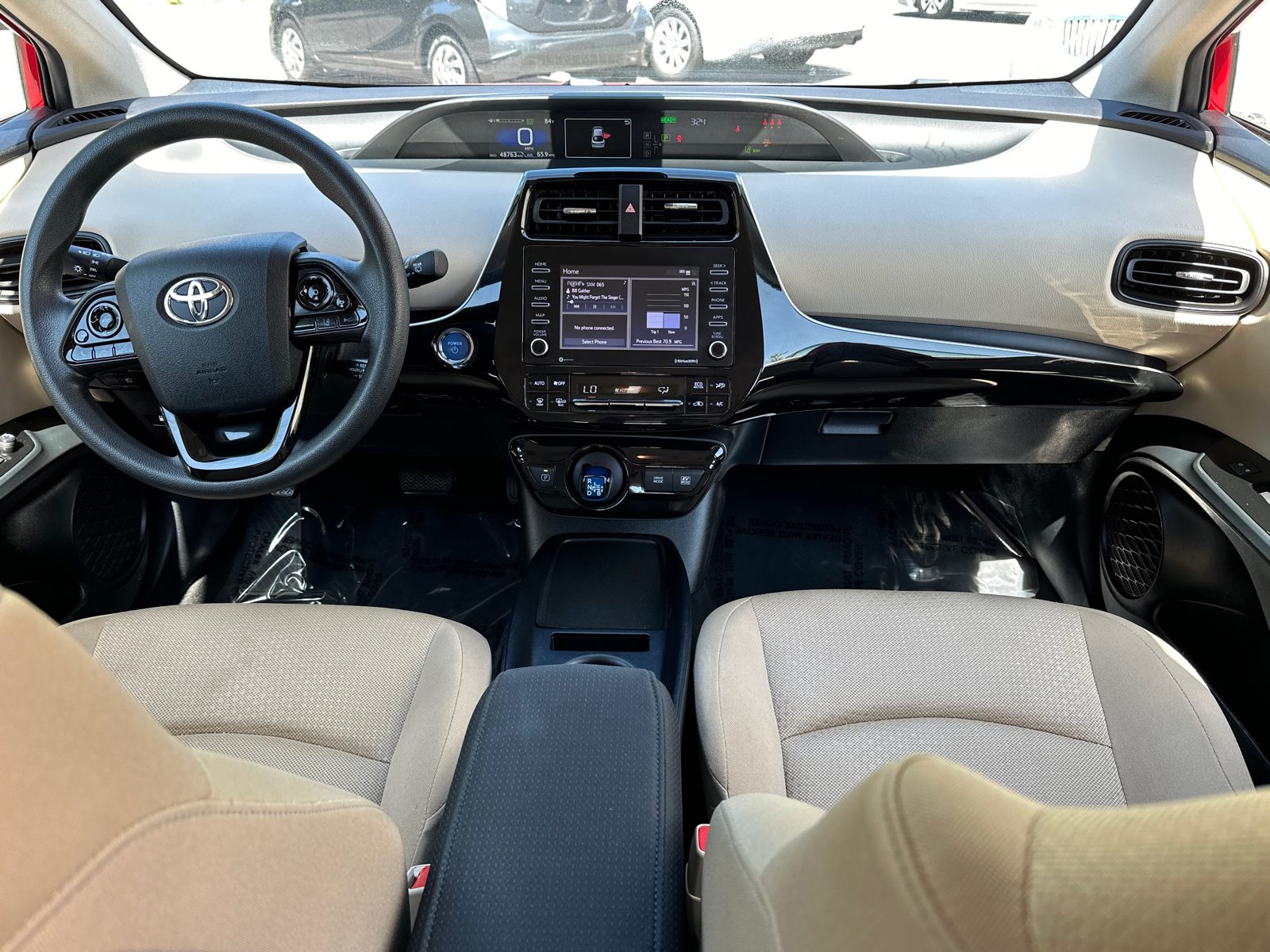 2021 Toyota Prius LE 13