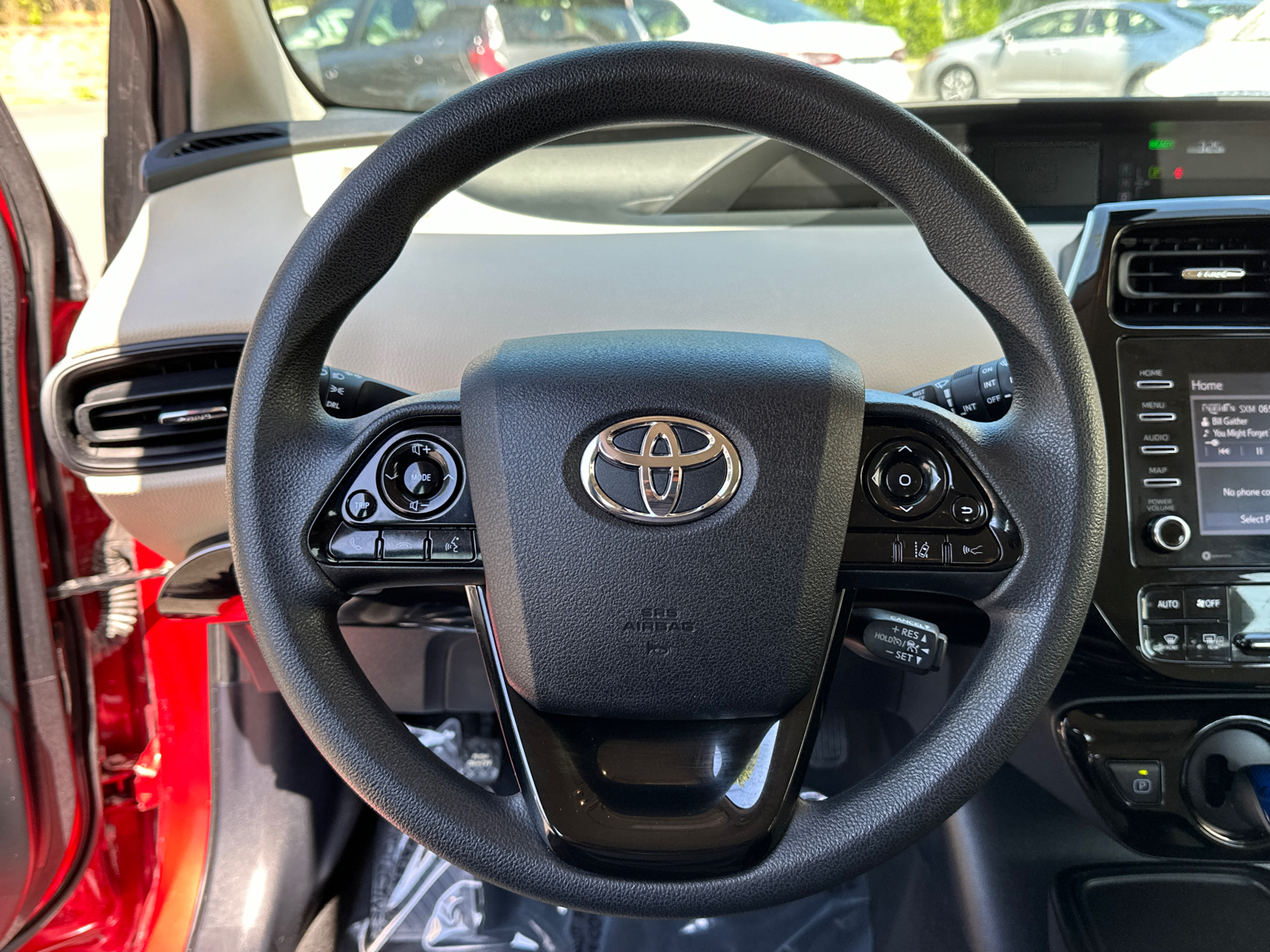 2021 Toyota Prius LE 19