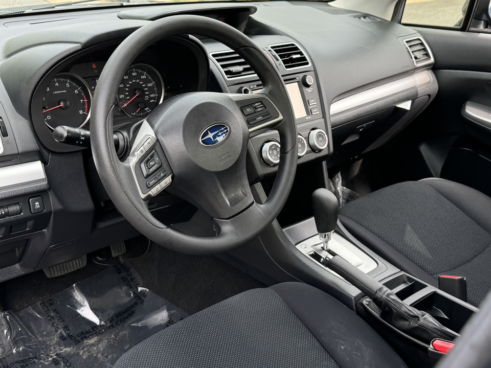 2015 Subaru Impreza 2.0i 10