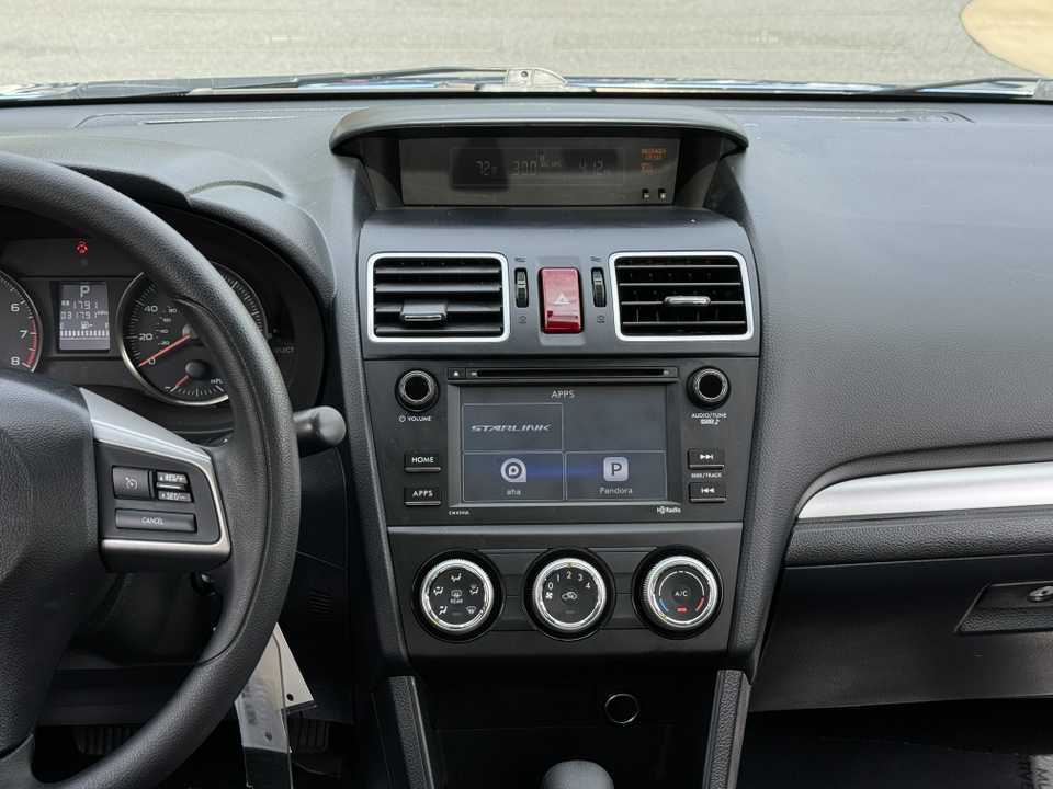 2015 Subaru Impreza 2.0i 15