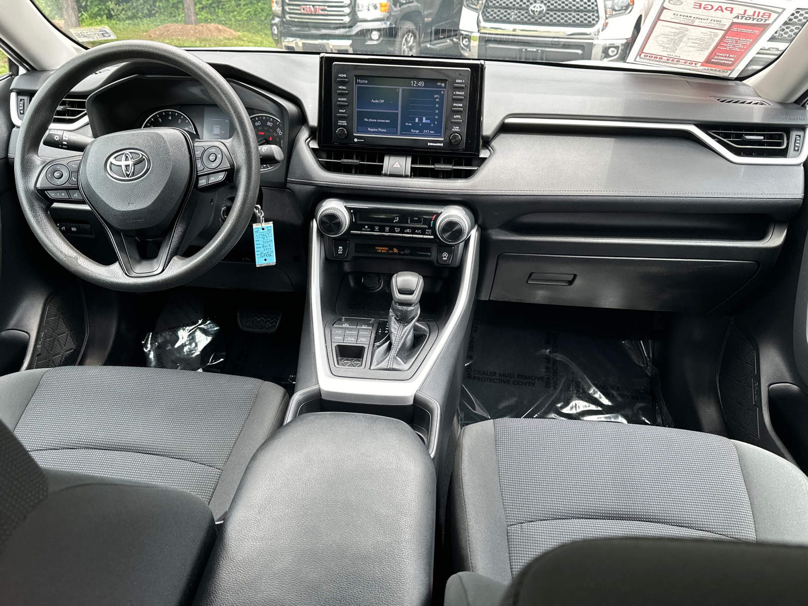 2021 Toyota RAV4 LE 14