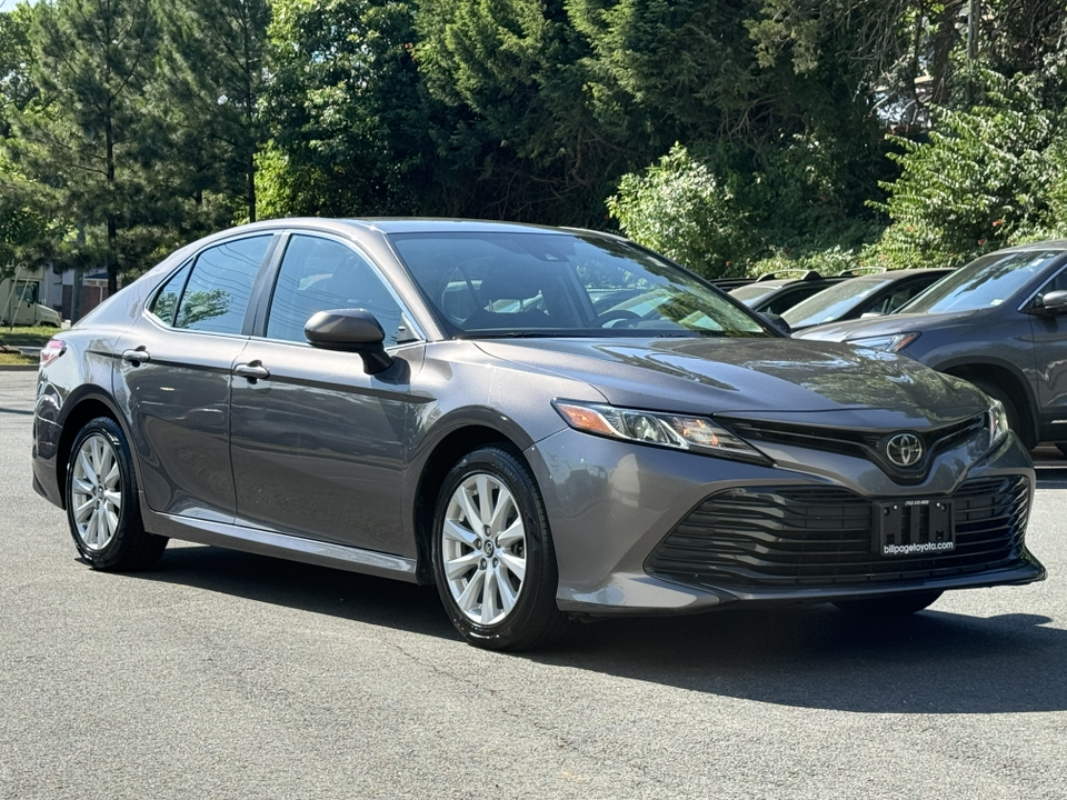 2020 Toyota Camry LE 31