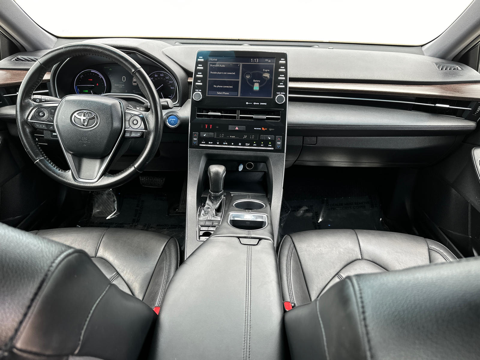 2019 Toyota Avalon Hybrid XLE 12