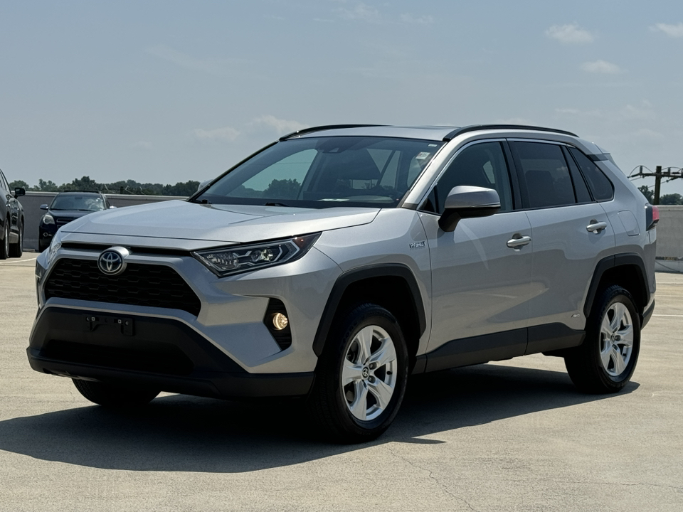 2021 Toyota RAV4 Hybrid XLE 2