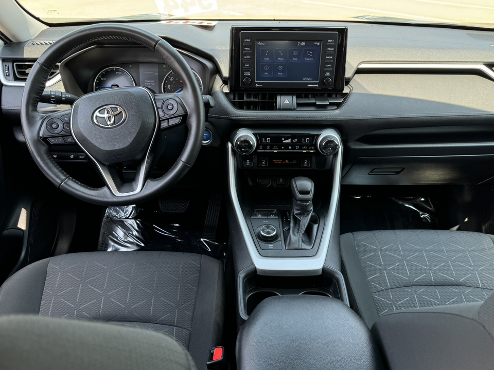 2021 Toyota RAV4 Hybrid XLE 22