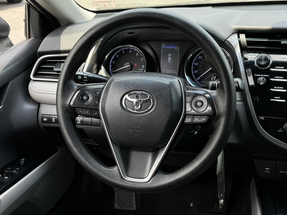 2019 Toyota Camry LE 17