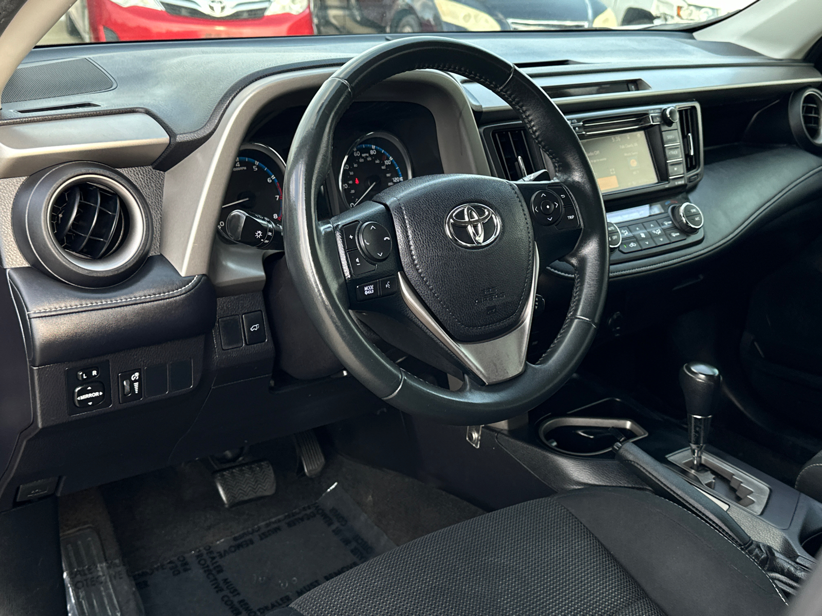 2016 Toyota RAV4 XLE 19