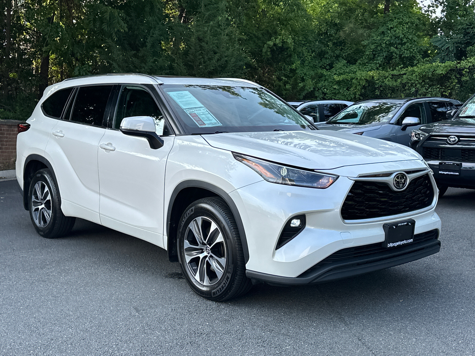 2021 Toyota Highlander XLE 35