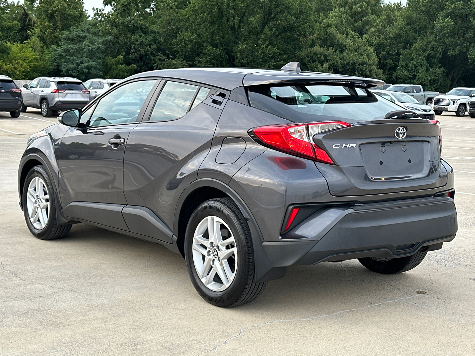 2021 Toyota C-HR LE 7