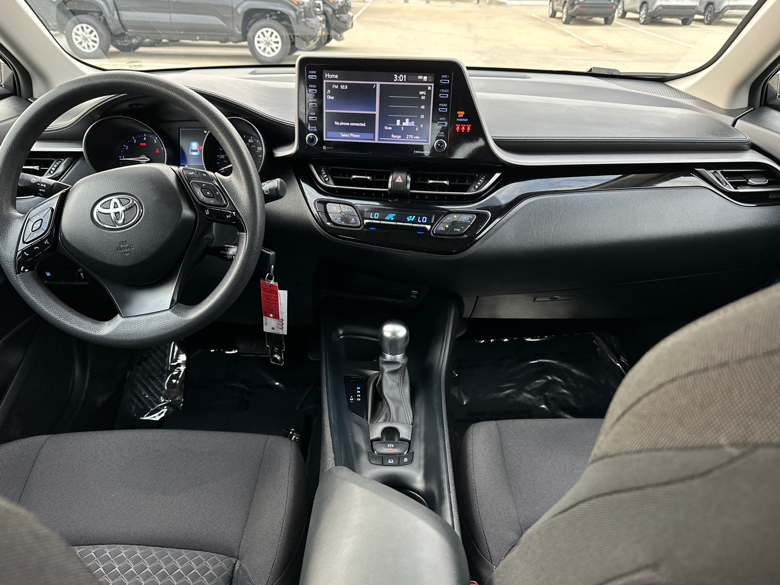 2021 Toyota C-HR LE 16