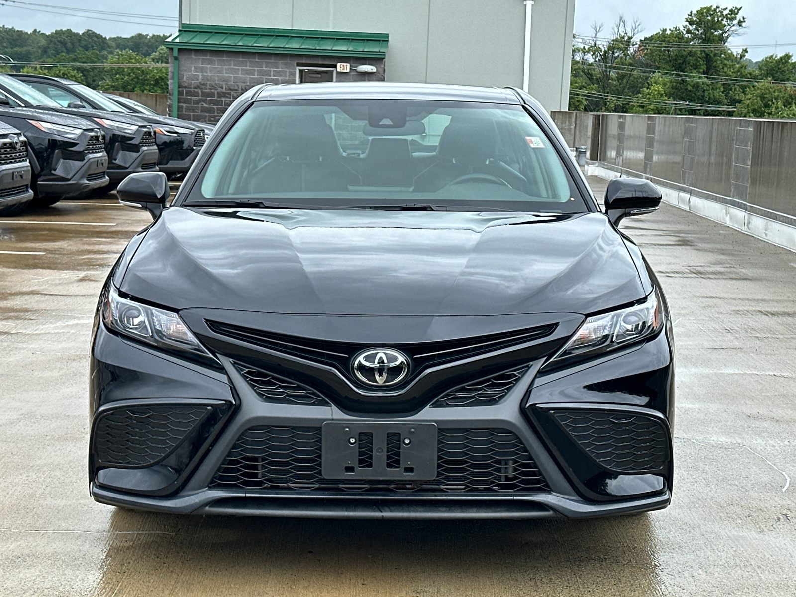 2024 Toyota Camry SE 2