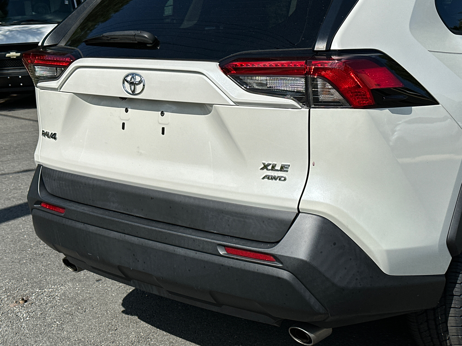 2021 Toyota RAV4 XLE Premium 8