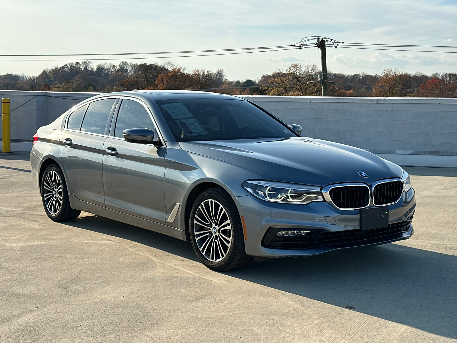 2017 BMW 5 Series 540i xDrive 34