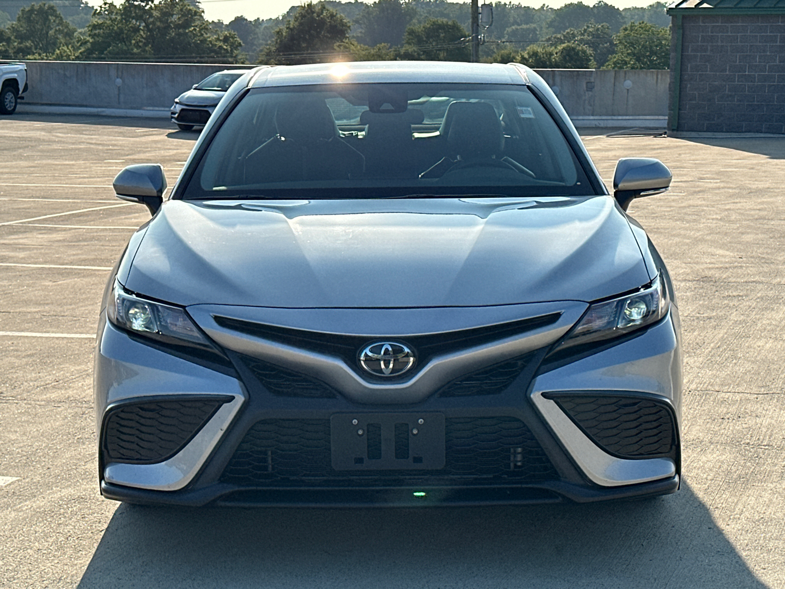 2024 Toyota Camry SE 2