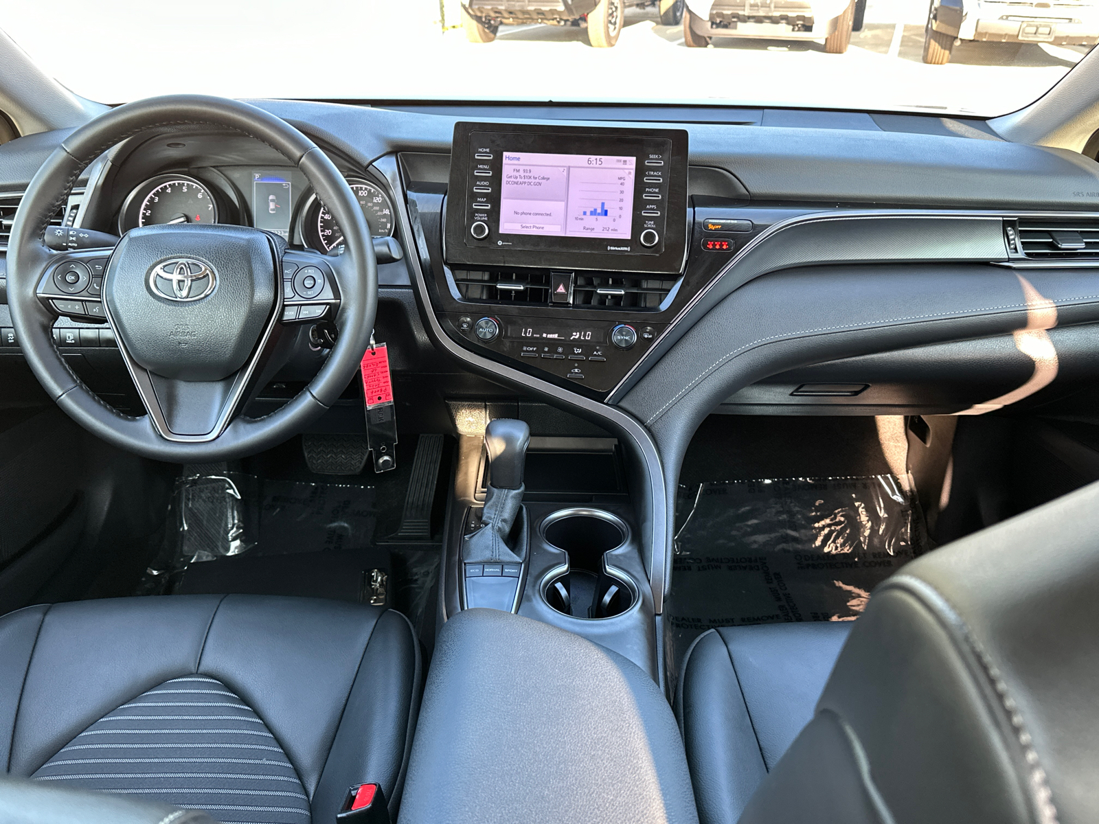 2024 Toyota Camry SE 15