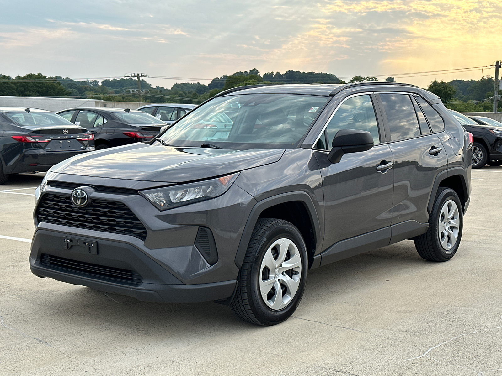 2020 Toyota RAV4 LE 3