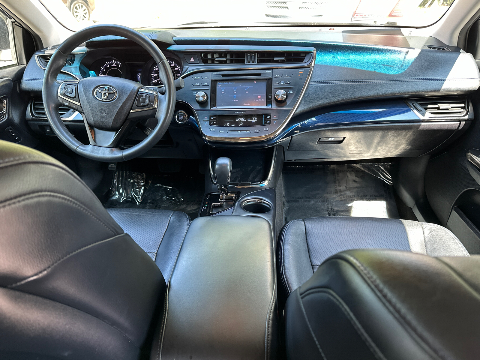 2015 Toyota Avalon XLE Touring 17