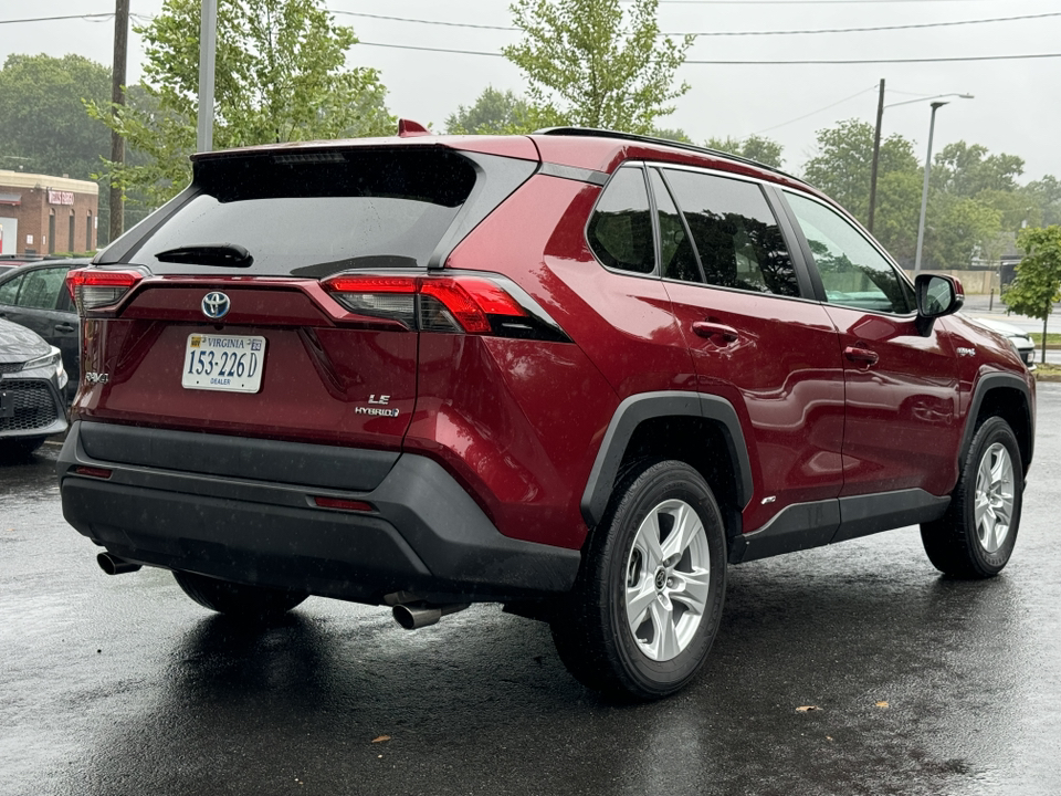 2021 Toyota RAV4 Hybrid LE 4