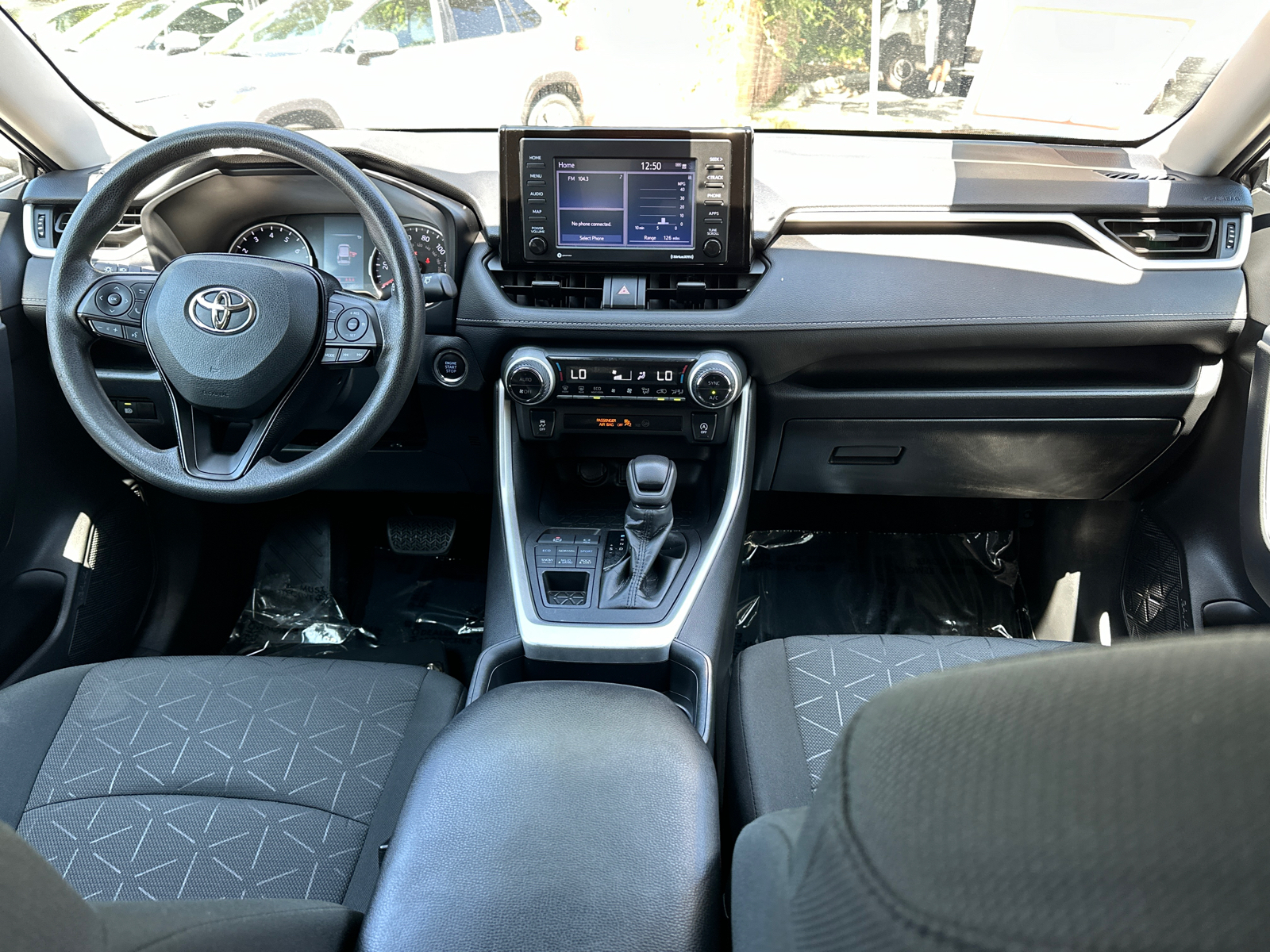 2021 Toyota RAV4 XLE 13