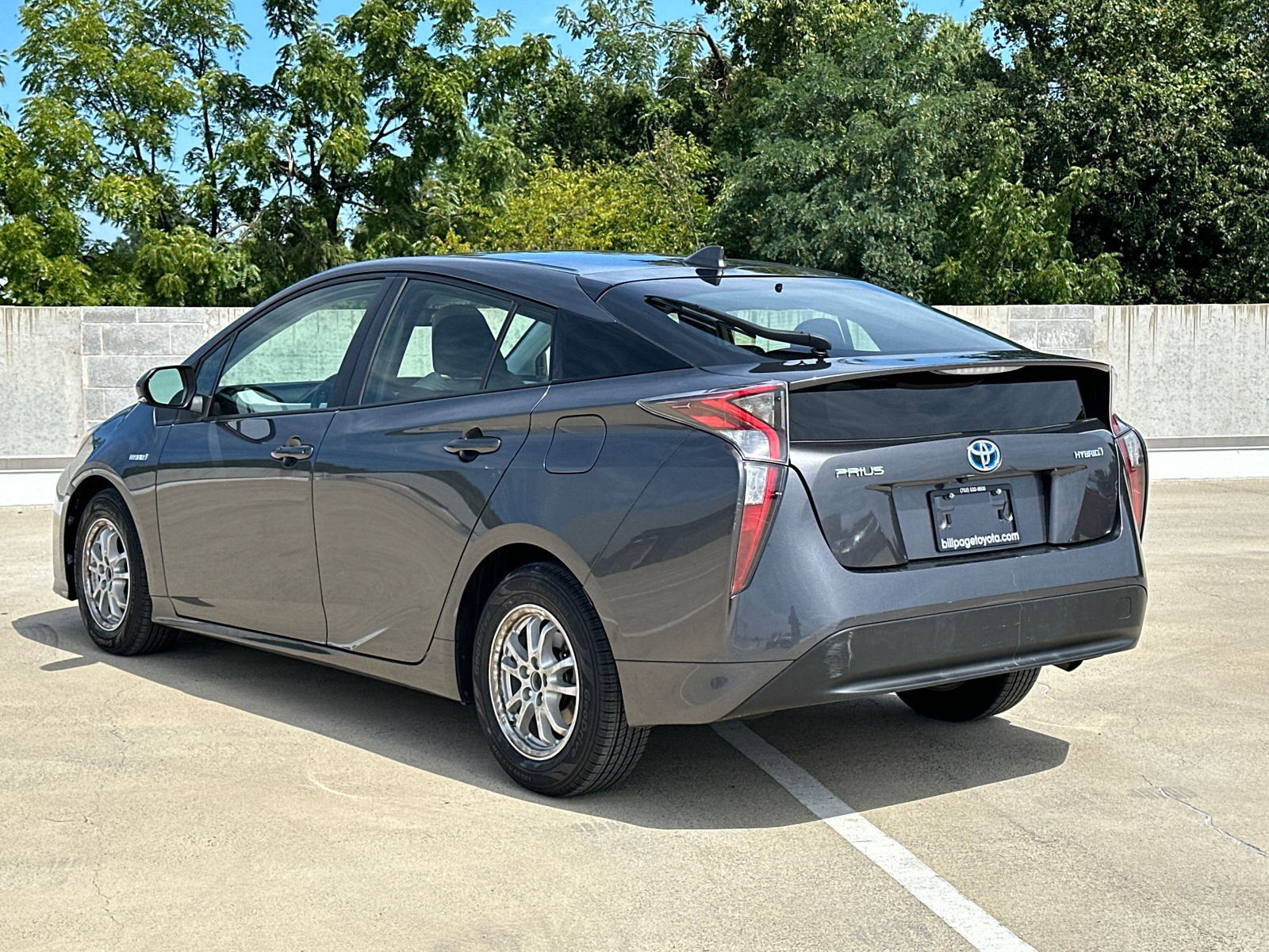 2017 Toyota Prius Two 5