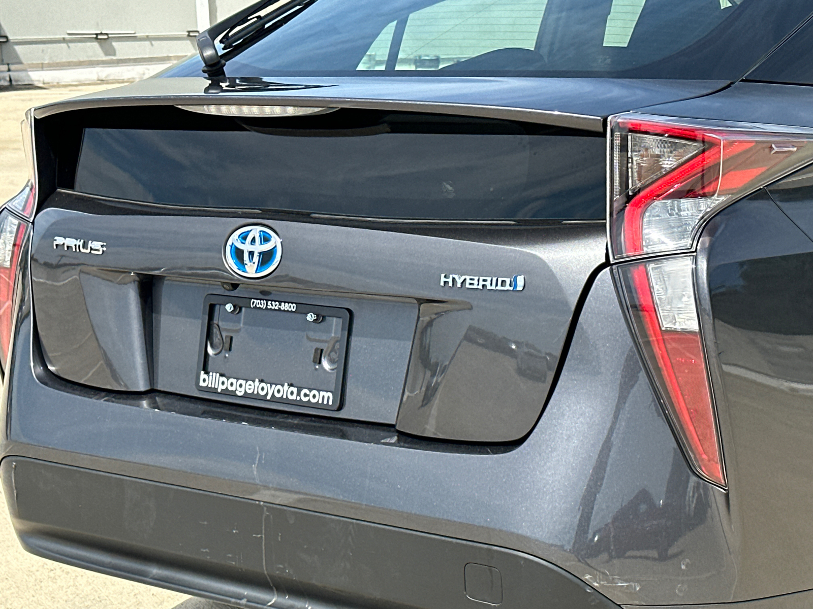 2017 Toyota Prius Two 7