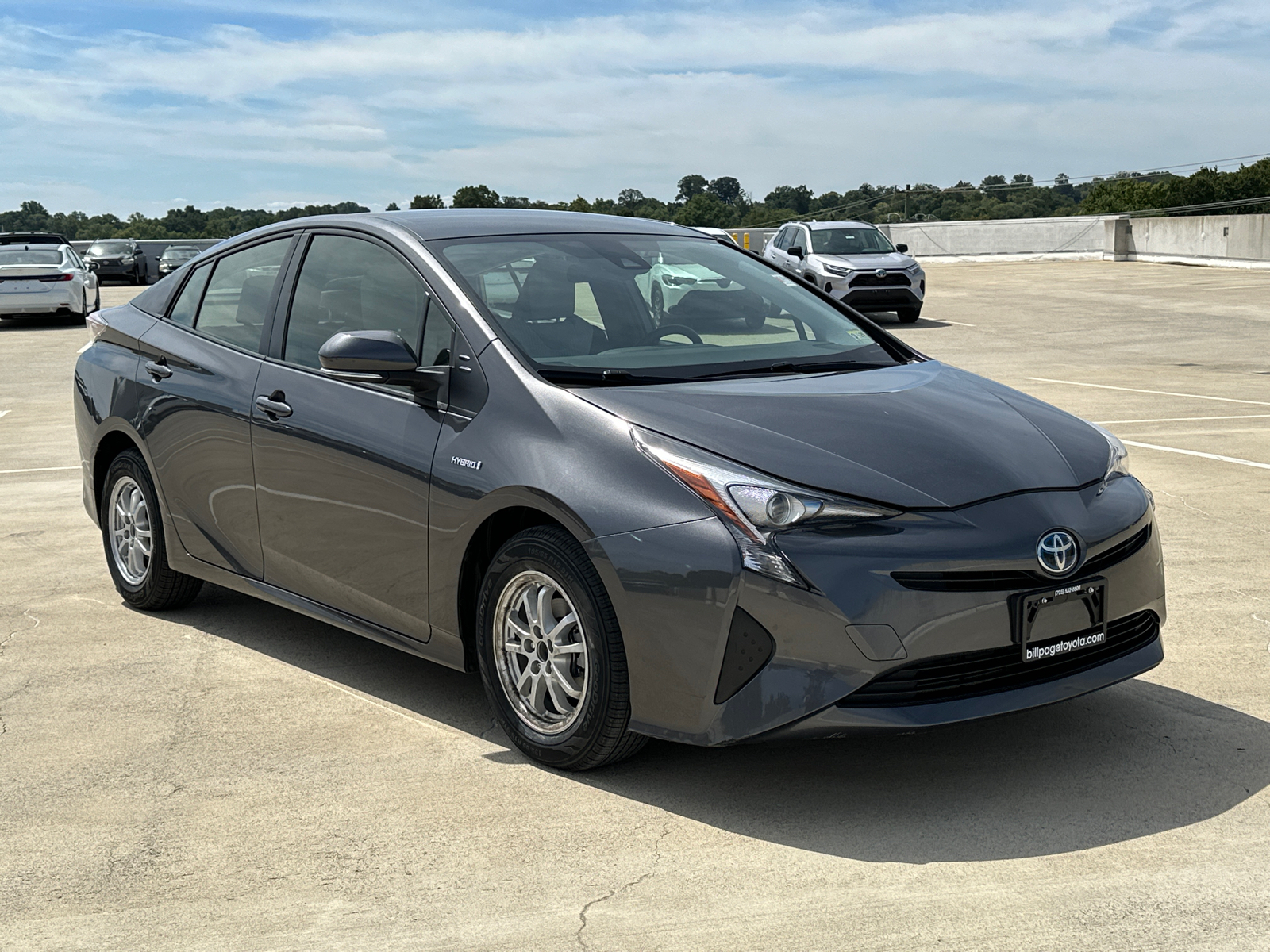 2017 Toyota Prius Two 31