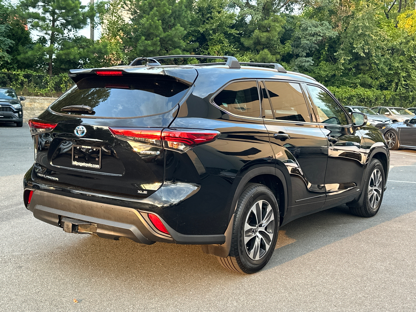 2021 Toyota Highlander Hybrid XLE 7