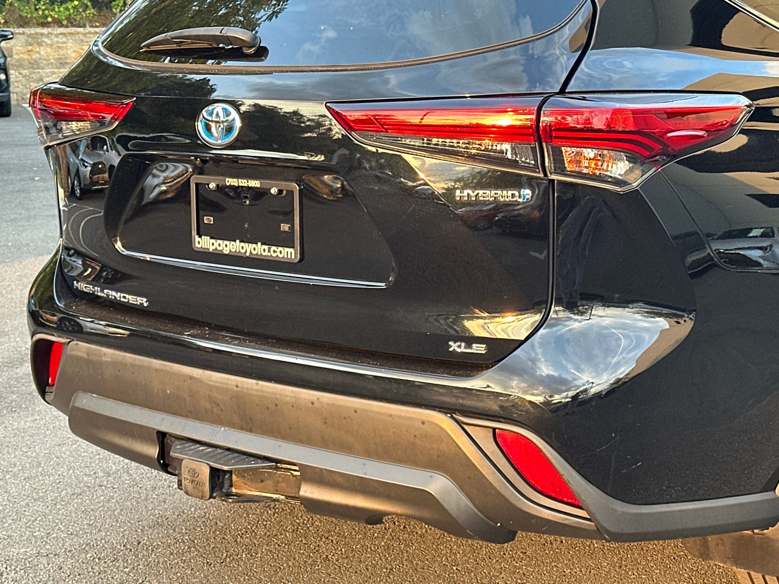 2021 Toyota Highlander Hybrid XLE 8