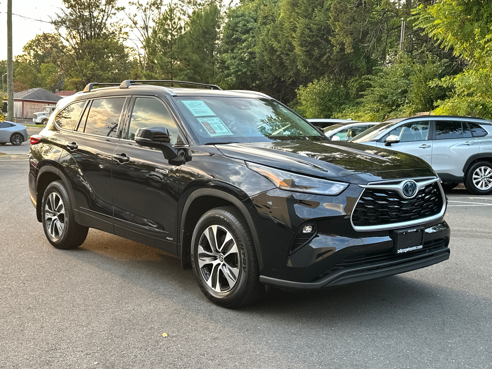 2021 Toyota Highlander Hybrid XLE 35