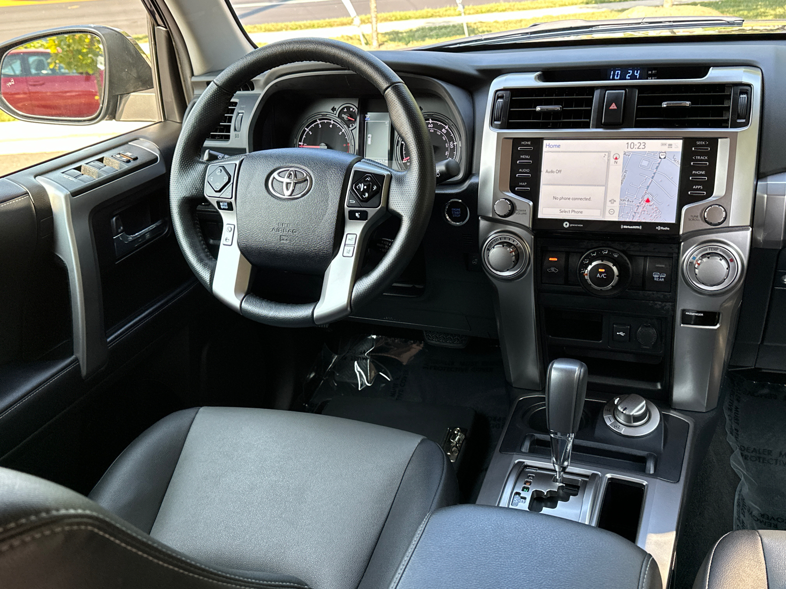 2024 Toyota 4Runner SR5 Premium 17