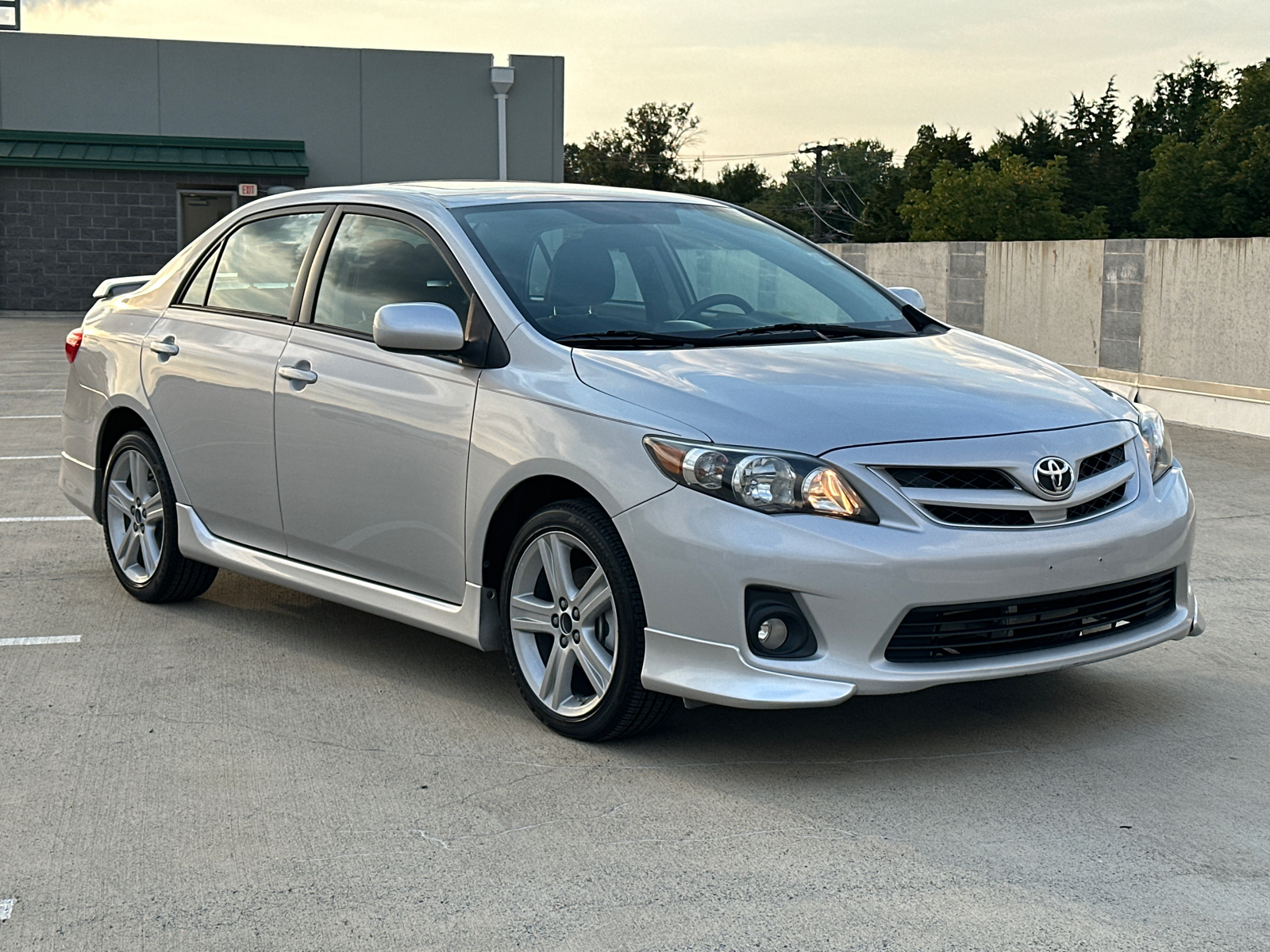 2013 Toyota Corolla S 30