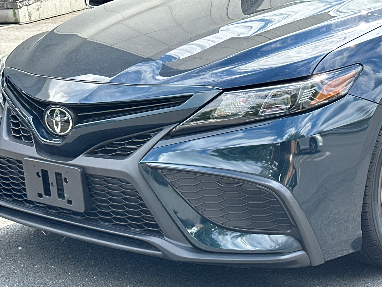 2021 Toyota Camry SE 4