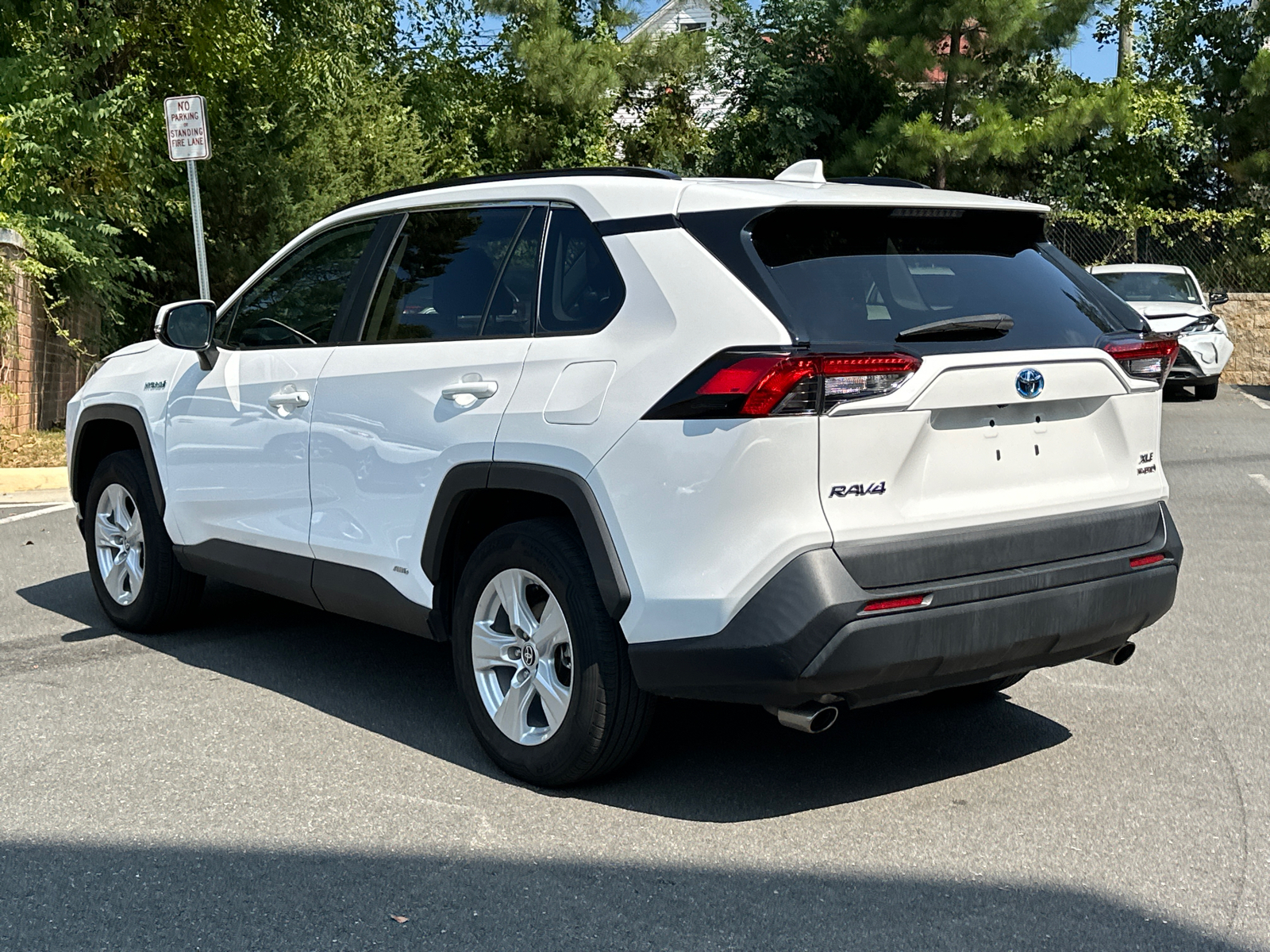 2021 Toyota RAV4 Hybrid XLE 7