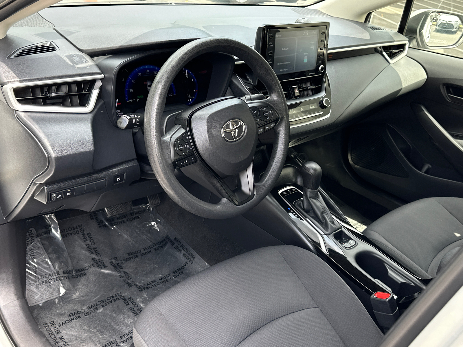 2022 Toyota Corolla Hybrid LE 17