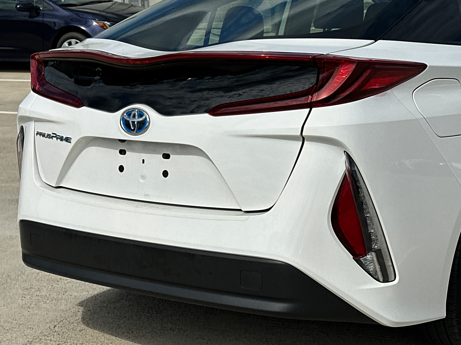 2021 Toyota Prius Prime LE 8