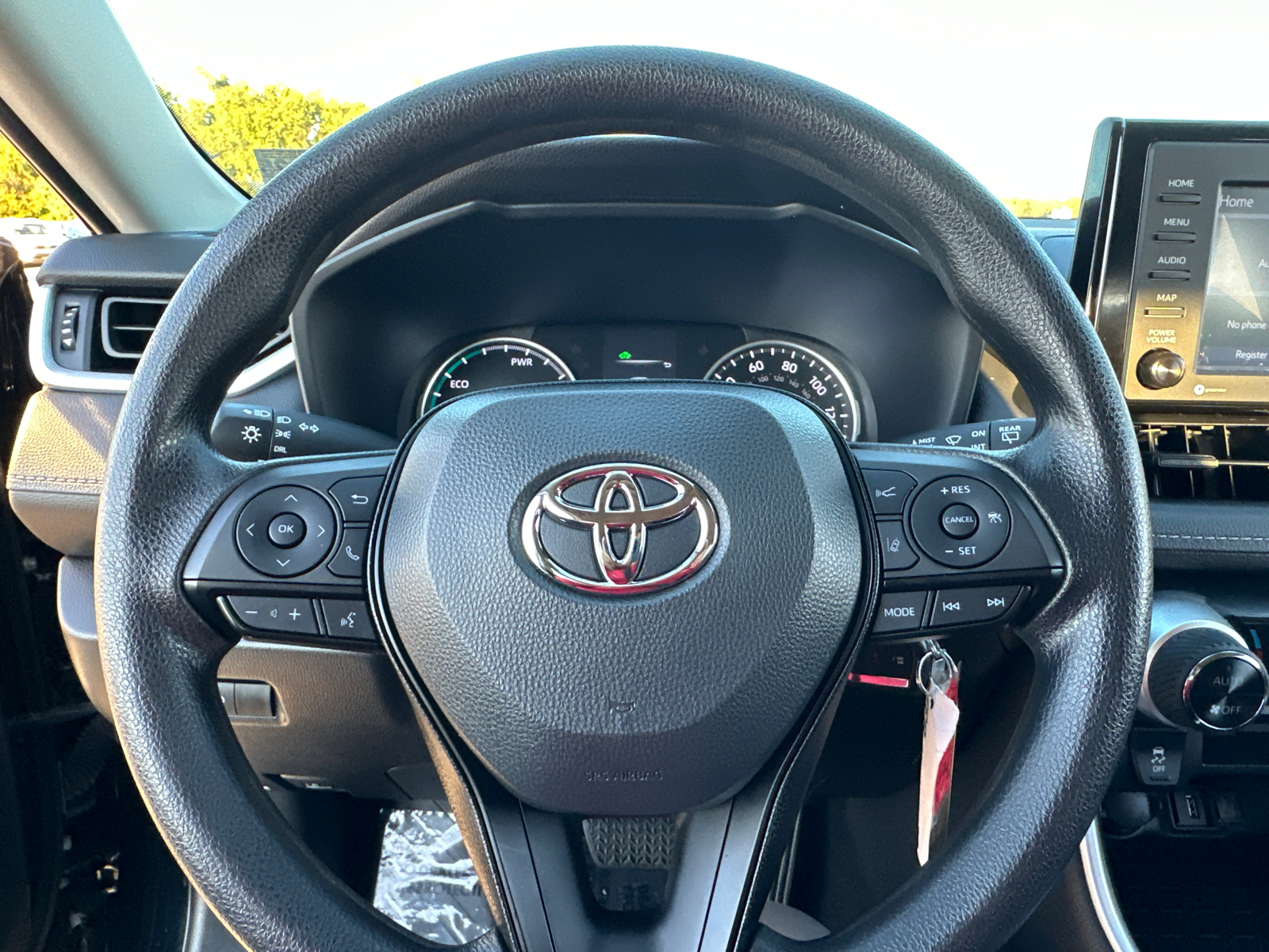 2022 Toyota RAV4 Hybrid LE 22