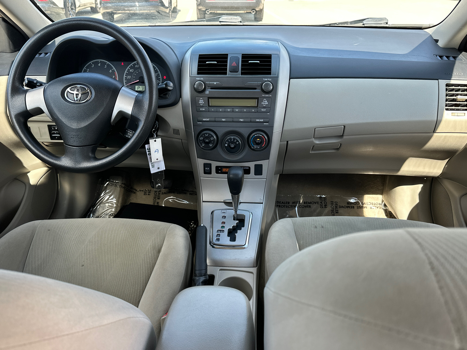 2011 Toyota Corolla LE 11