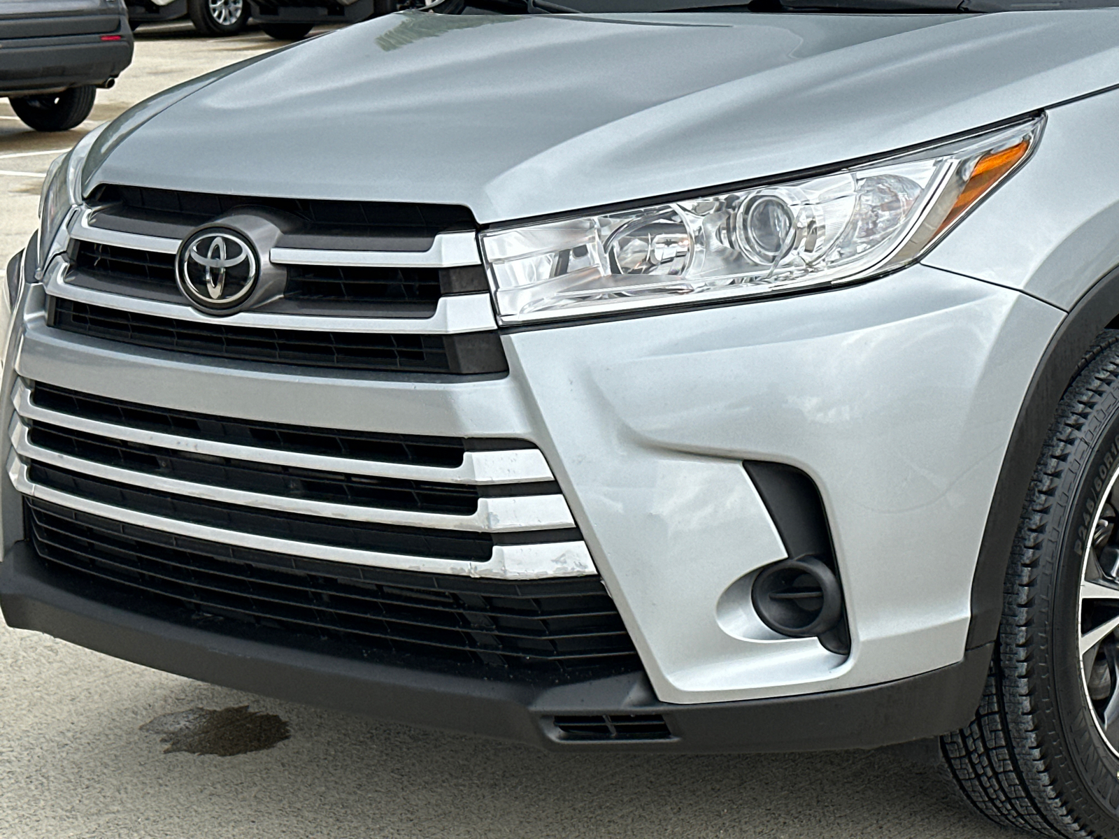 2018 Toyota Highlander LE 4