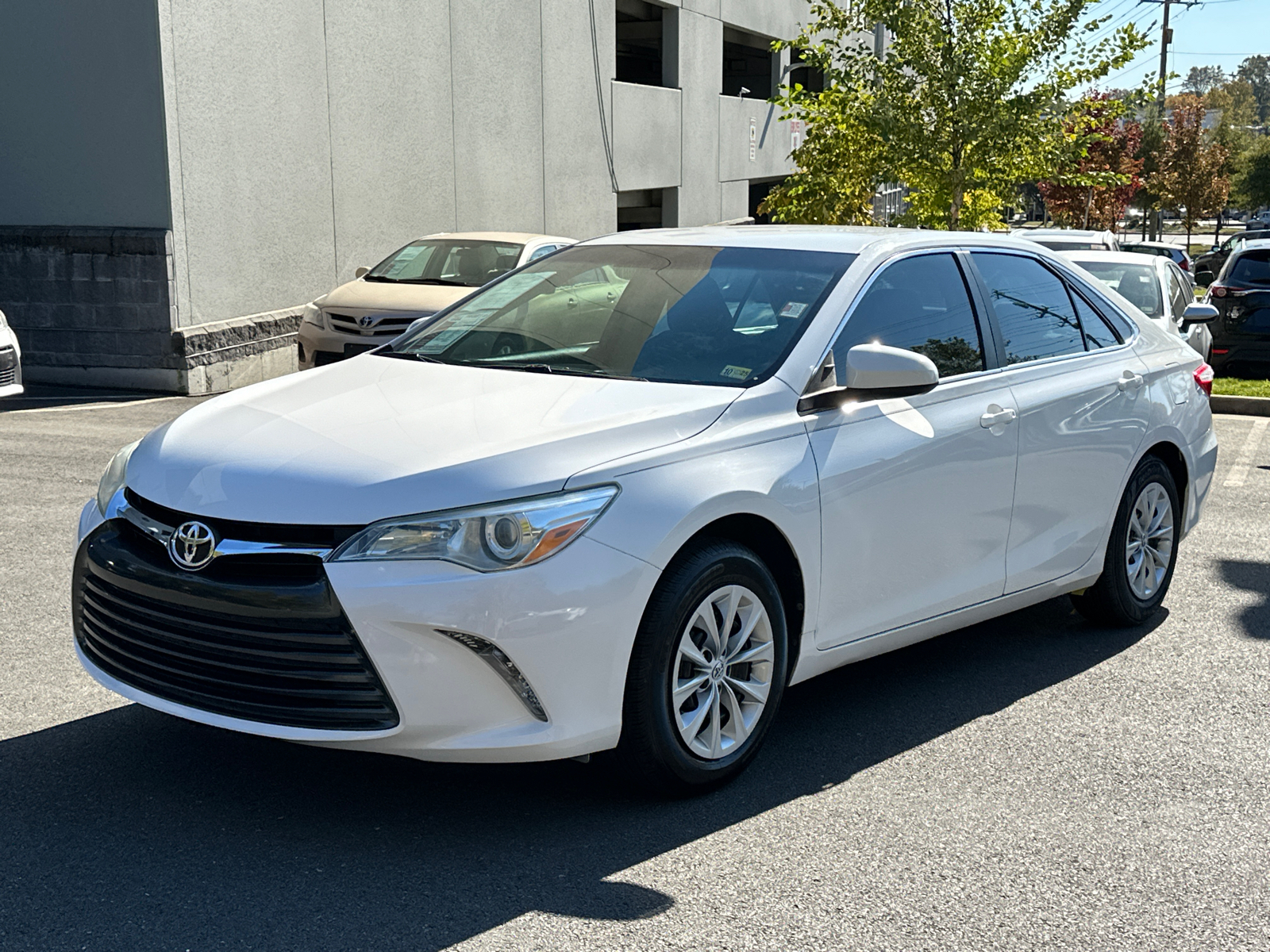 2017 Toyota Camry LE 3