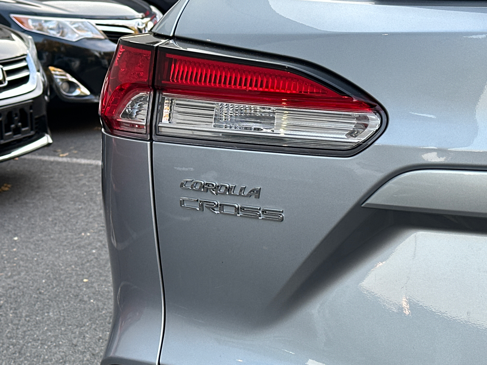 2023 Toyota Corolla Cross LE 6