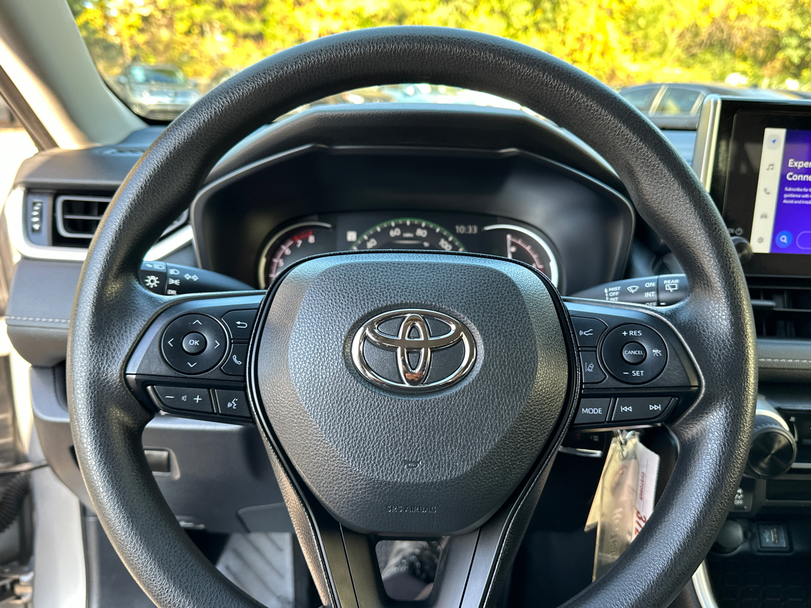 2024 Toyota RAV4 LE 23