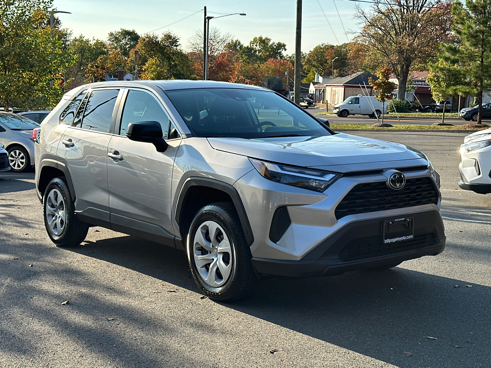 2024 Toyota RAV4 LE 31