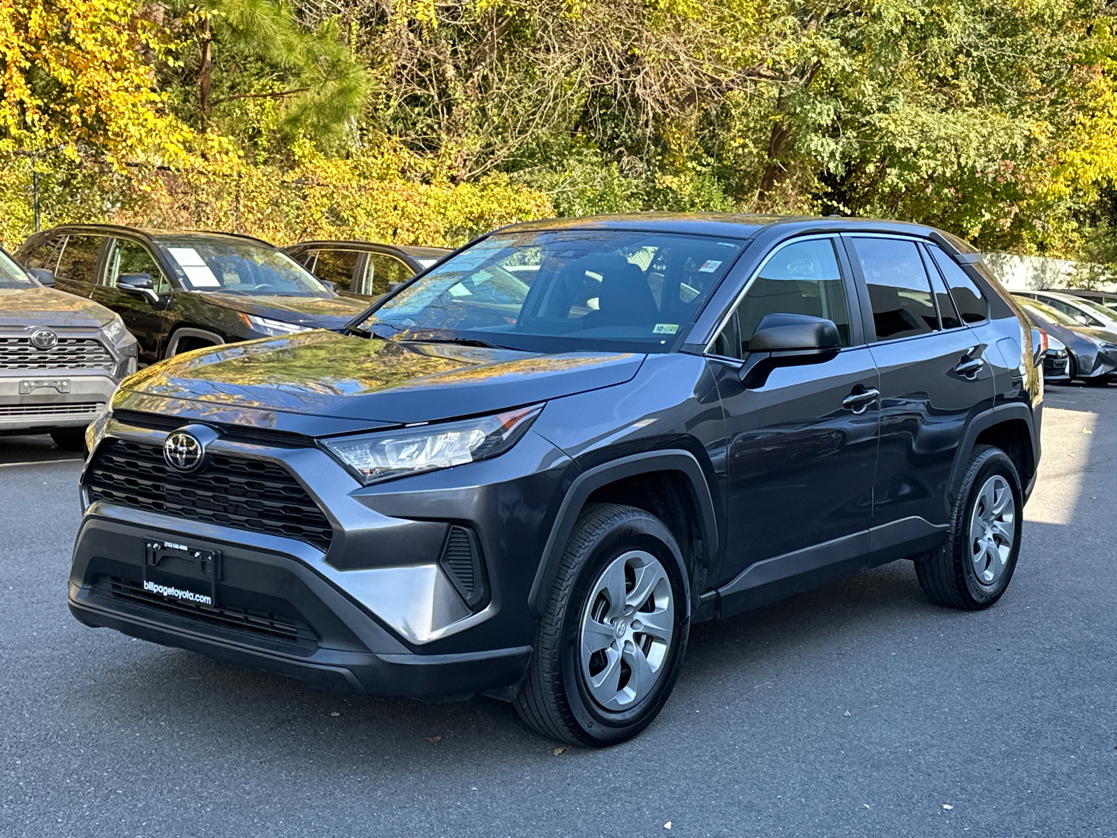 2022 Toyota RAV4 LE 3