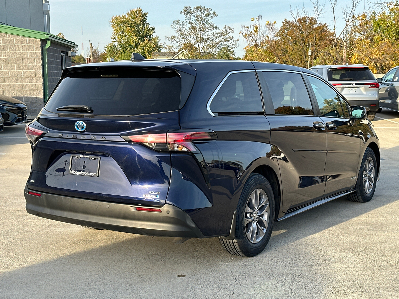 2021 Toyota Sienna XLE 5