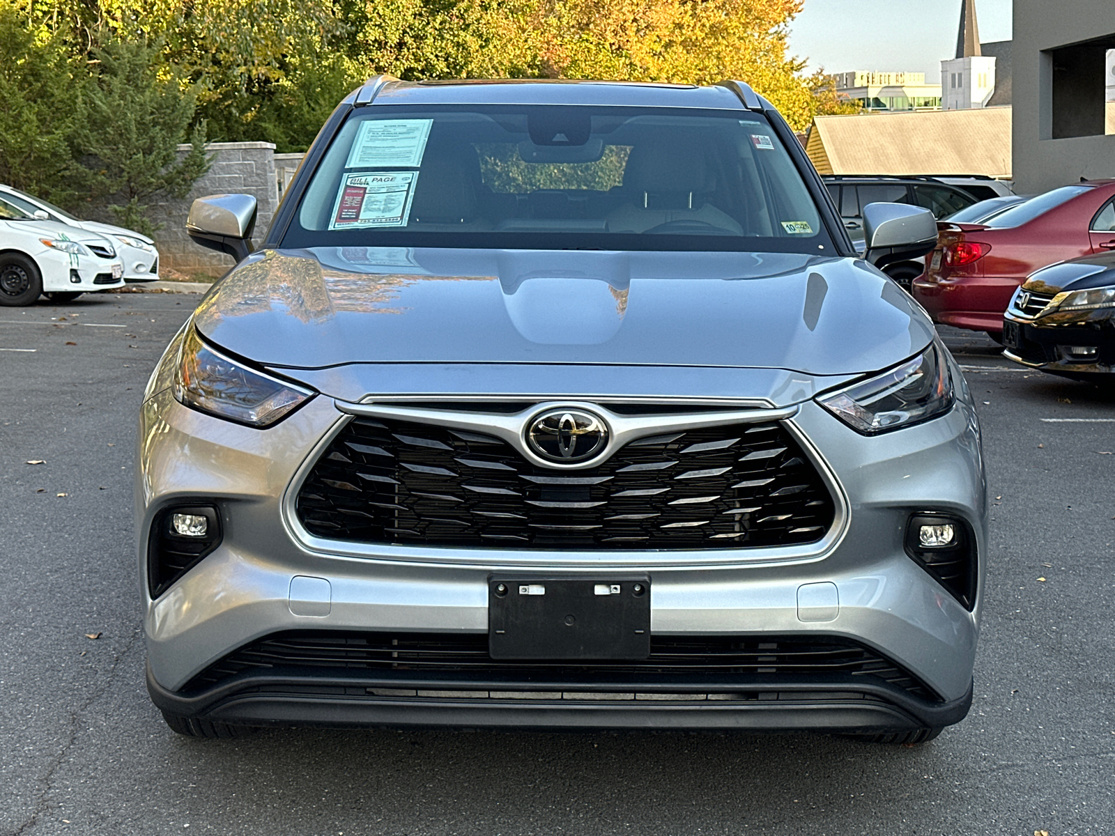 2022 Toyota Highlander XLE 2